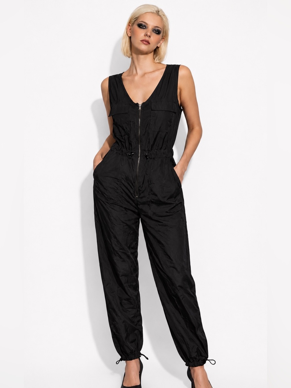 Madden NYC nylon pantsuit jumpsuit. Cinch waist- ankles, zip front- utility M
